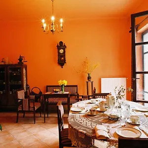 https://piano-guest-house.krakowhotelspoland.com